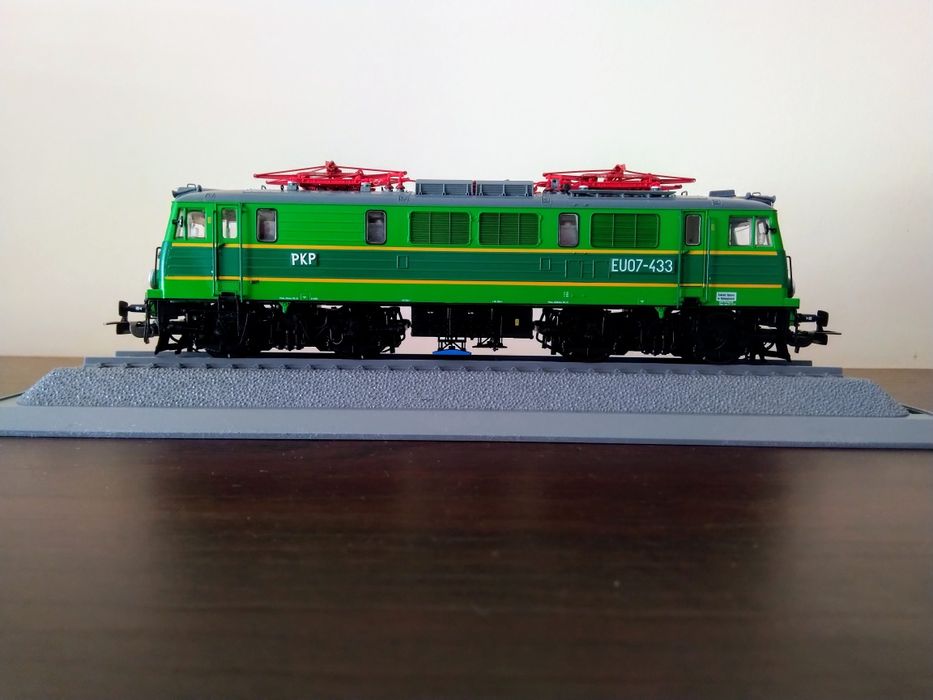 Elektrowóz EU07-433 PKP Ep. Vc (Schlesienmodelle 107022) Analog