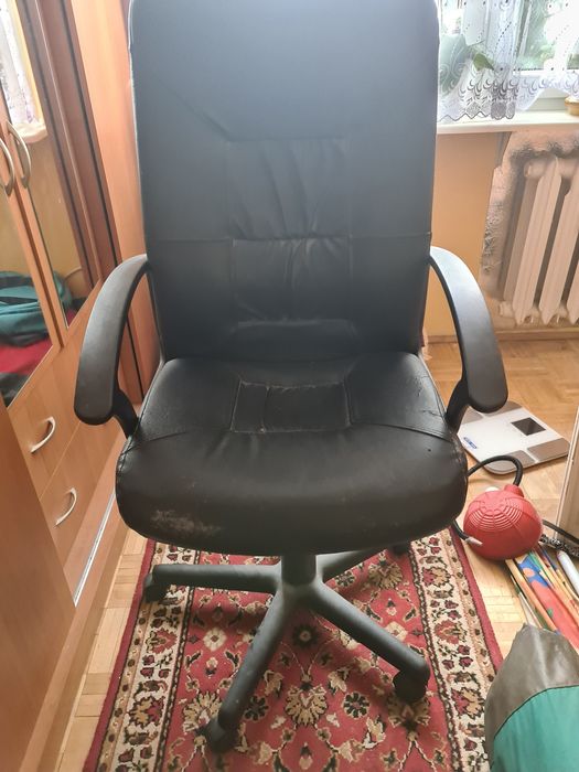 Do sprzedania  Fotel obrotowy