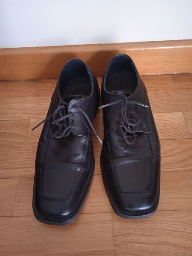 Sapatos de Homem Nº38