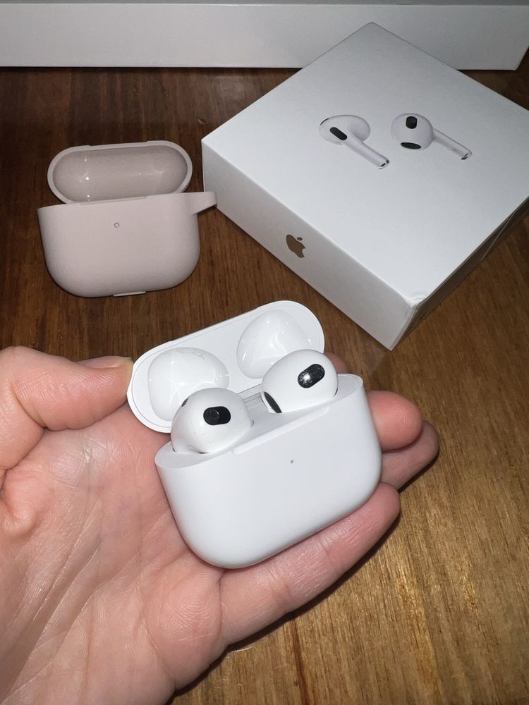 Навушники Apple AirPods 3 gen (MME73TY/A)