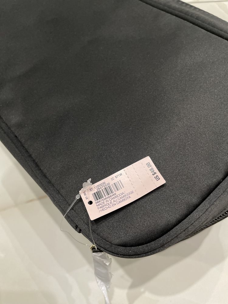 Косметичка Victoria's Secret Bra Travel Case для путшествий