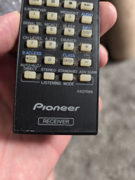 Pioneer AXD 7596 pilot amplituner