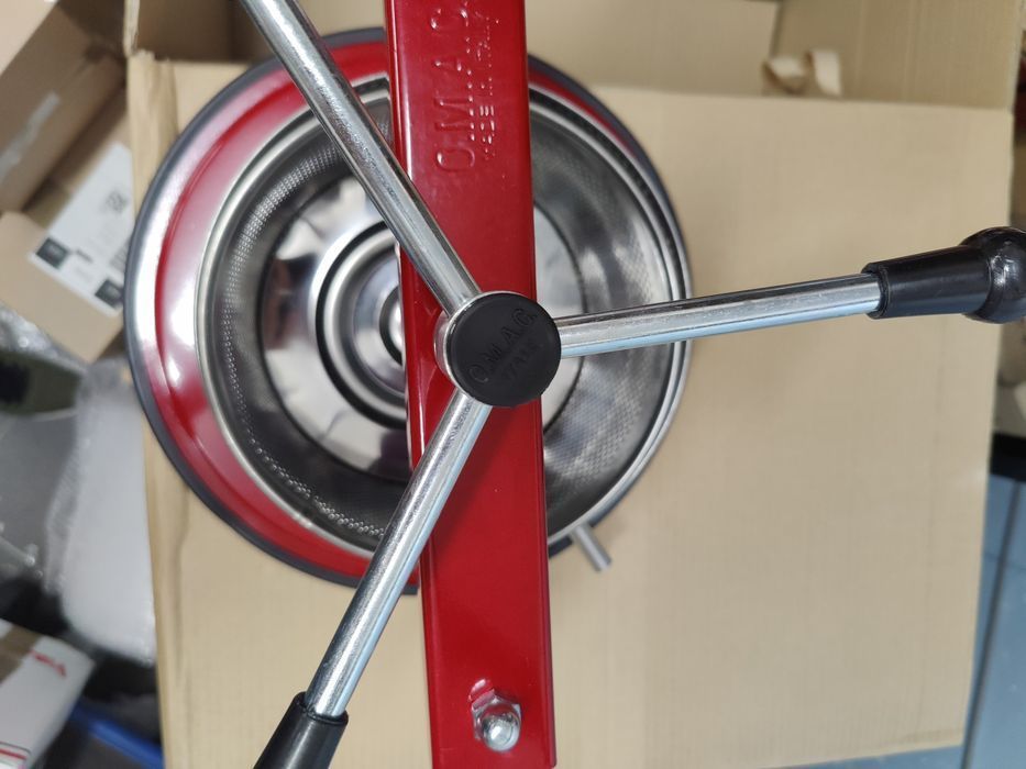 Prasa wyciskarka do sera, nalewek, wina 5 L + worek