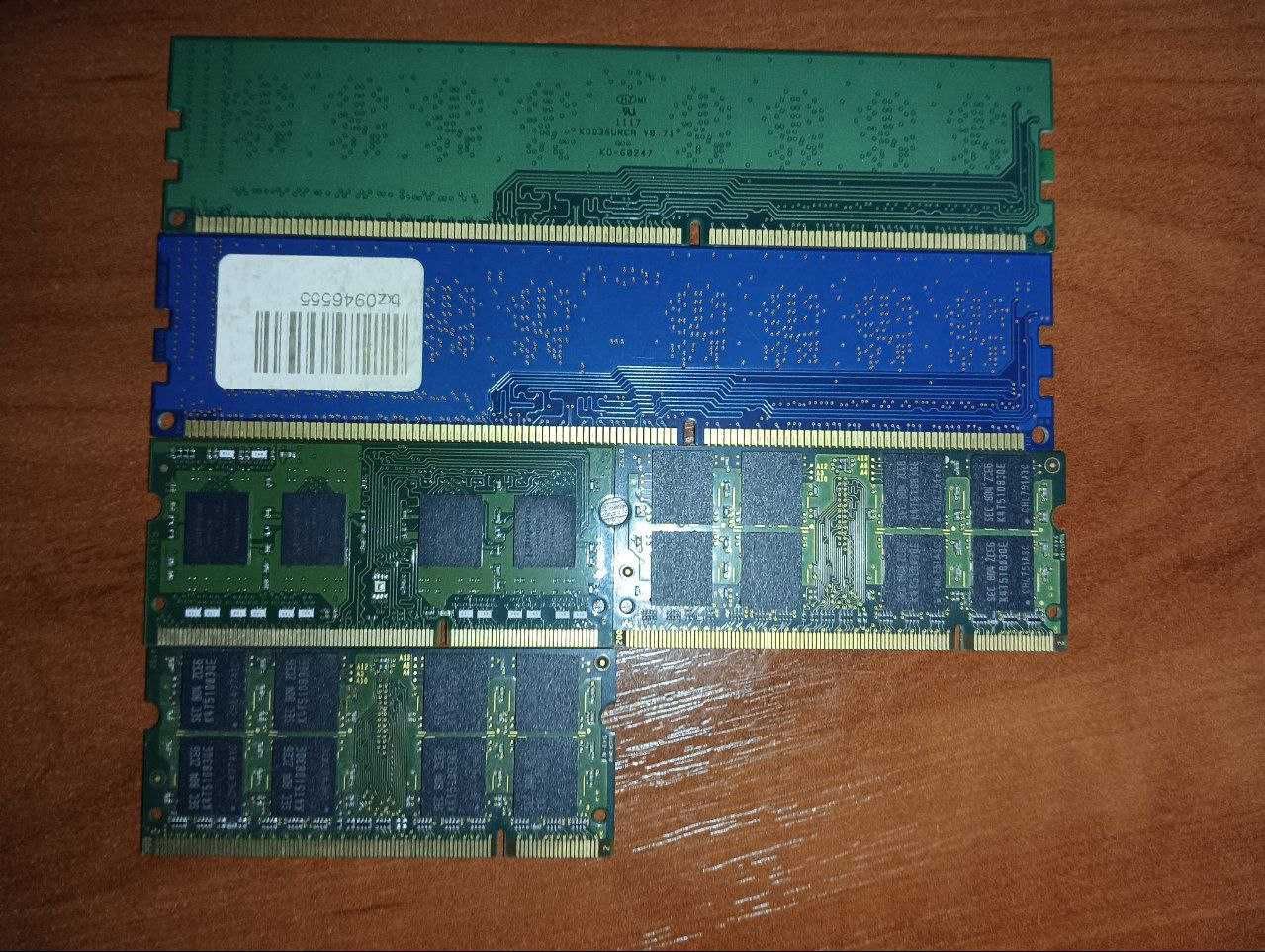 Оперативна пам'ять DDR2/DDR3 (SODIMM і DIMM)
