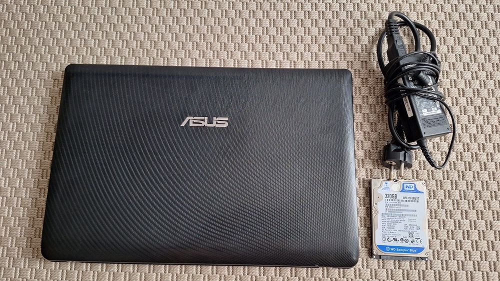 Laptop, notebook, komputer ASUS  X52N, uszkodzony