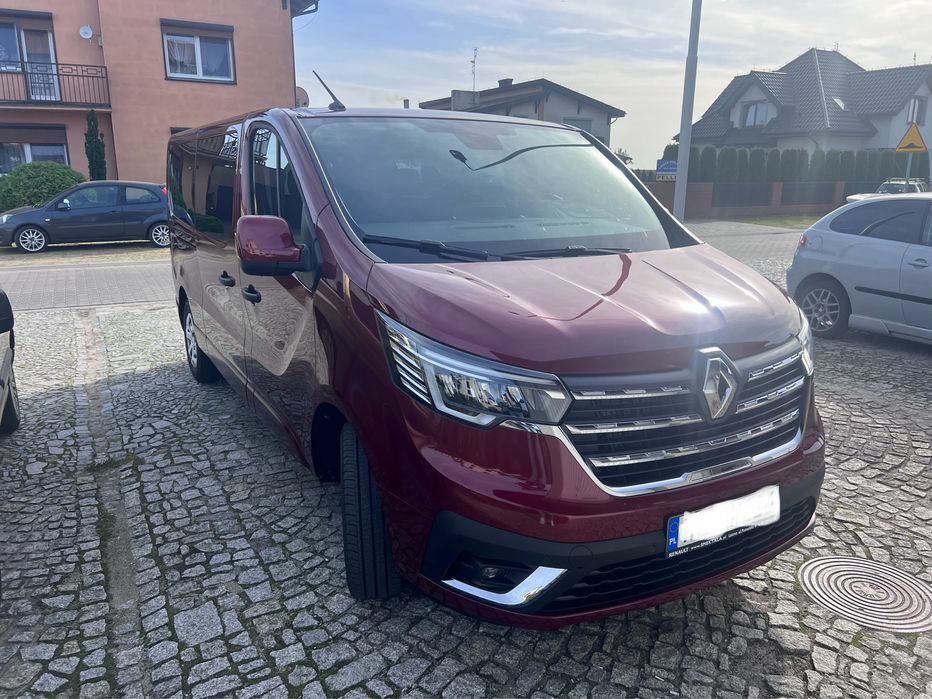 Wynajem bus dziewiecio  osobowy Wypozyczalnia busa 9 osob Nowy model