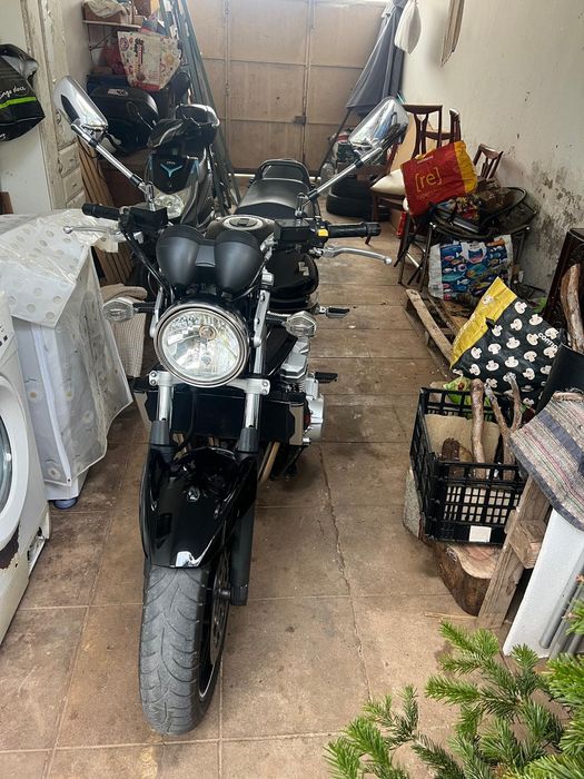 Vendo mota Suzuki bandit 2011