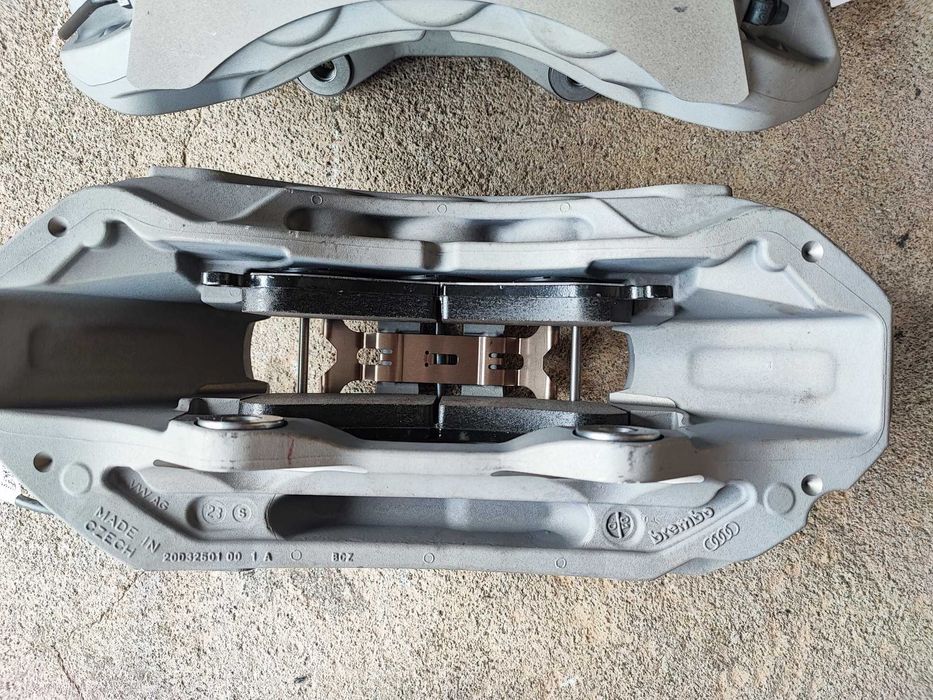 Pinças Brembo Audi E-tron 400mm - Novas!