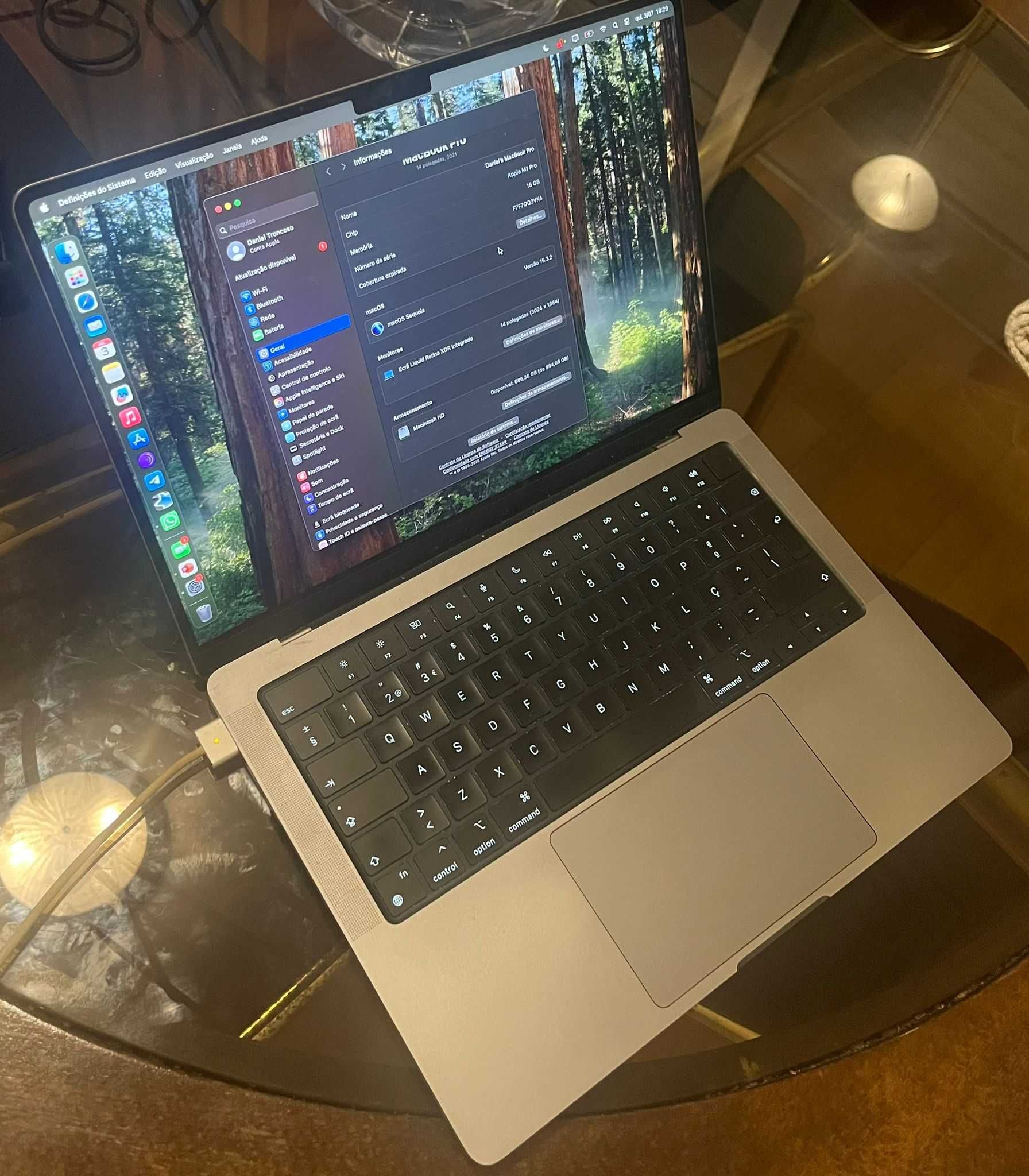 Apple MacBook Pro 14" M1 – 16GB RAM, 1TB SSD – 2021
