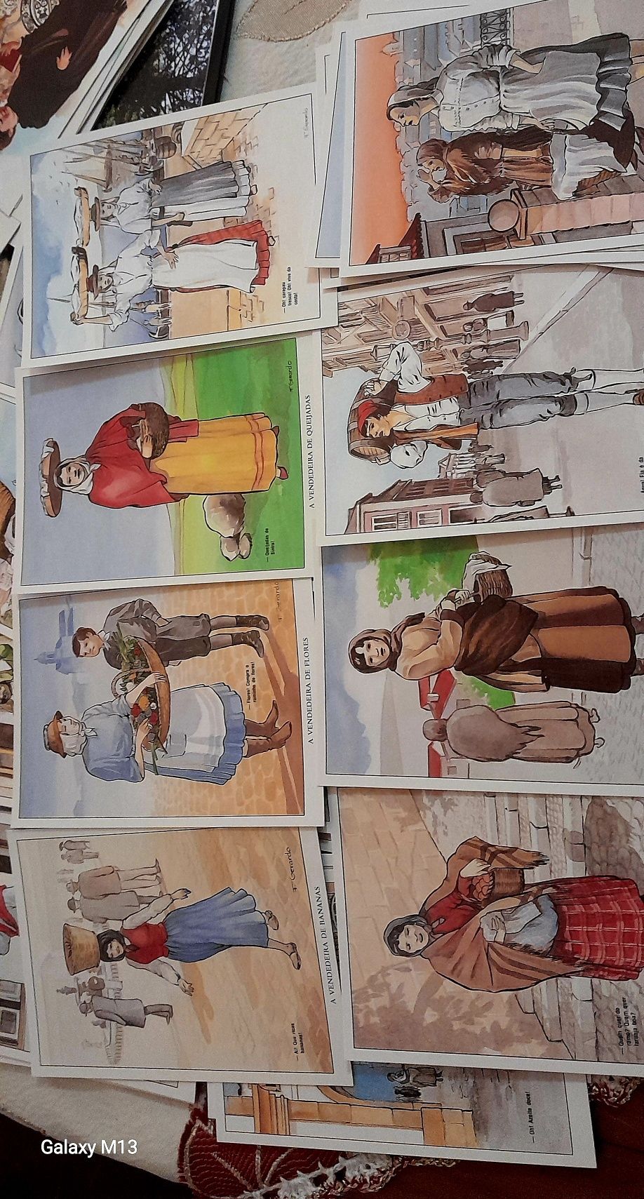 Postais pregões de Lisboa e trajes