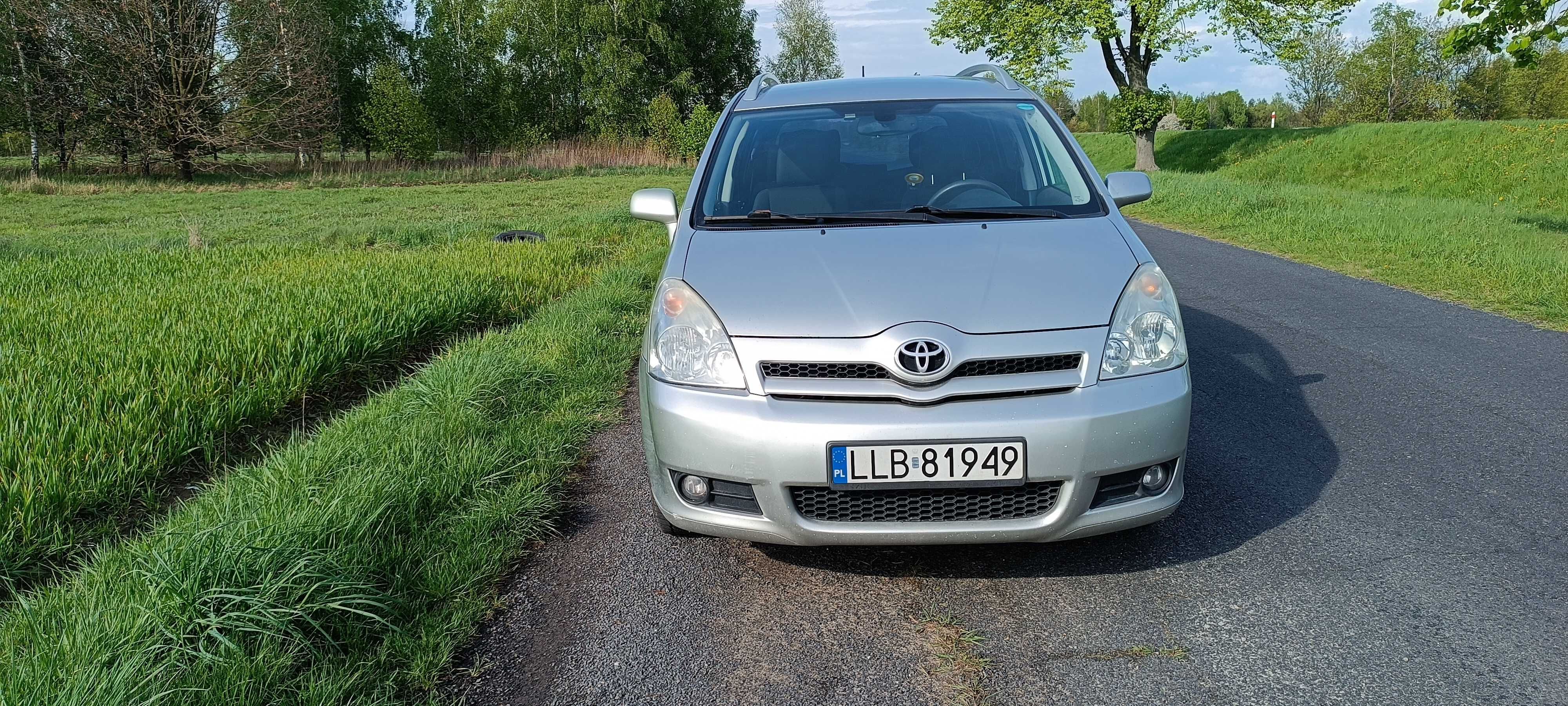 Toyota Corolla Verso 1.8 LPG MMT Automat 7os