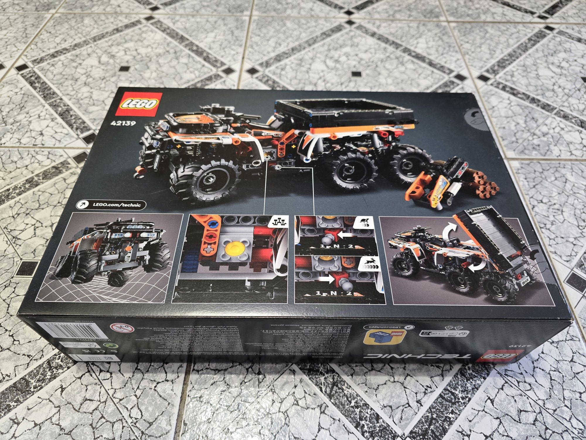 Lego Technic 42139