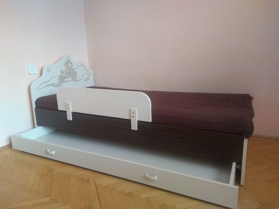 Łóżko dziecięce 90x200 firmy Meblik (kolekcja Dakar)