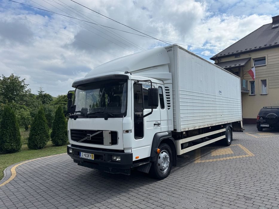 Volvo FL6L  VOLVO FL6L !! 12 TON !!