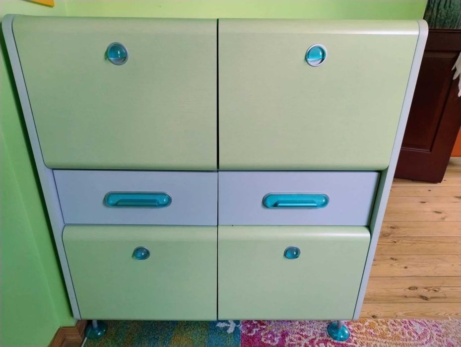 Black Red White komplet mebli Capslock – regały, komody, stolik