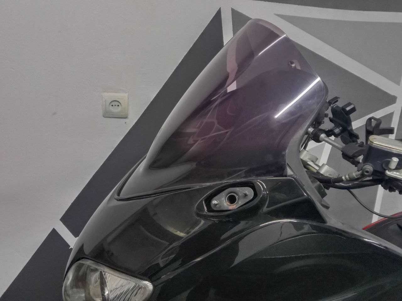 Стекло ветровое YAMAHA T MAX ХР 500 1 и 2 поколение.