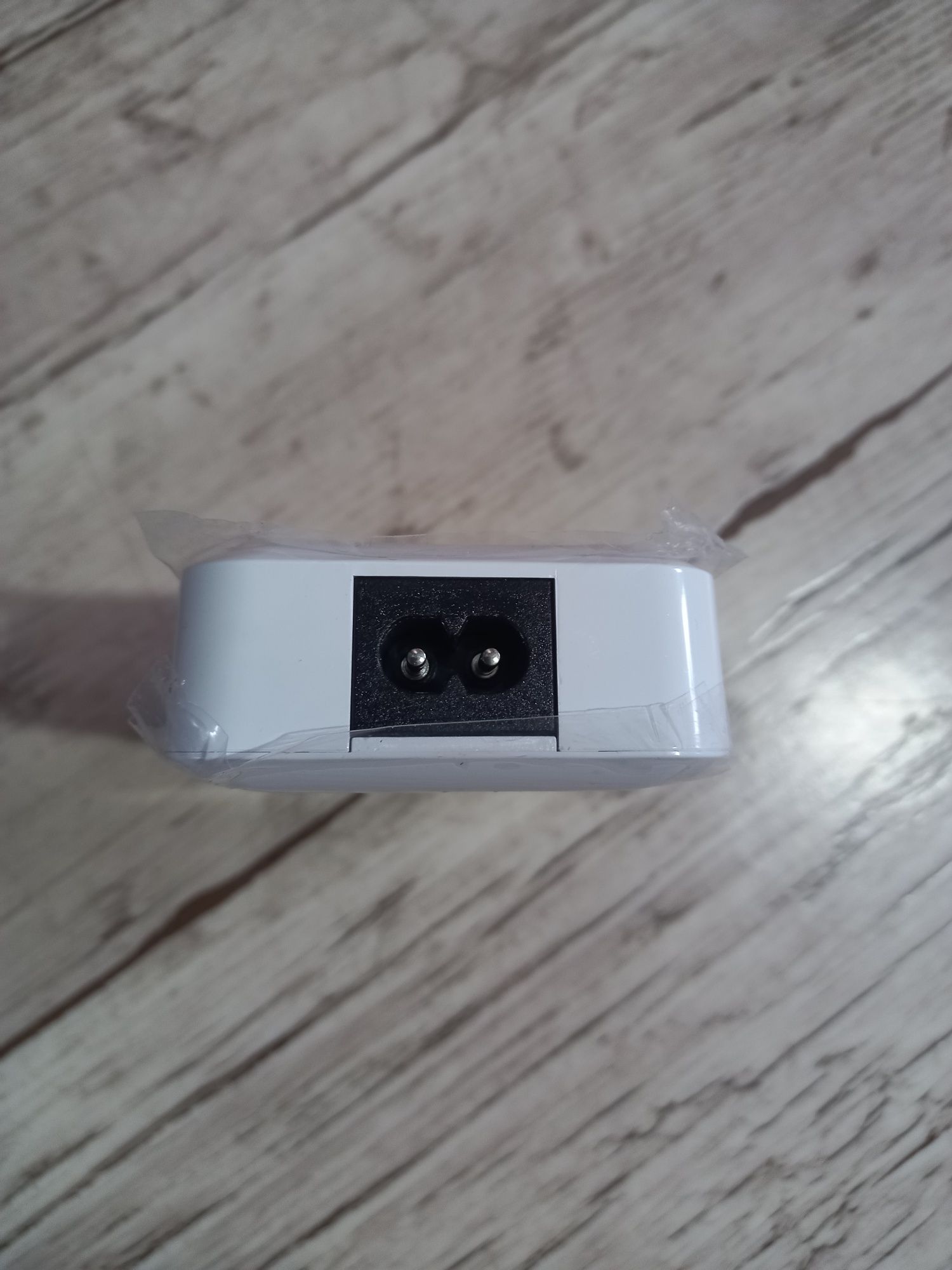 Inteligentna ładowarka USB 60W