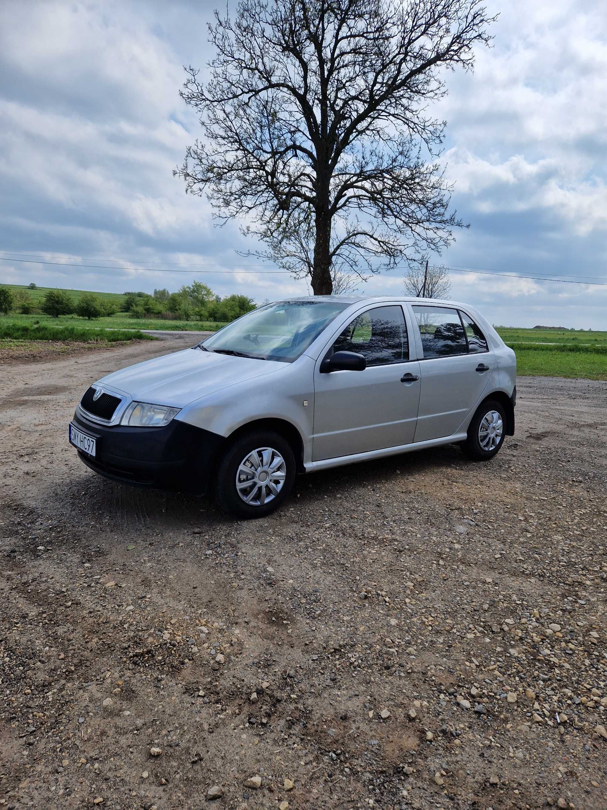 Skoda fabia 1.2 polski salon/niski przebieg/bdb opony