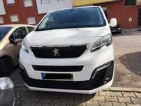 Vendo carrinha Peugeot traveller 1.6 diesel 9 lugares ano 2017