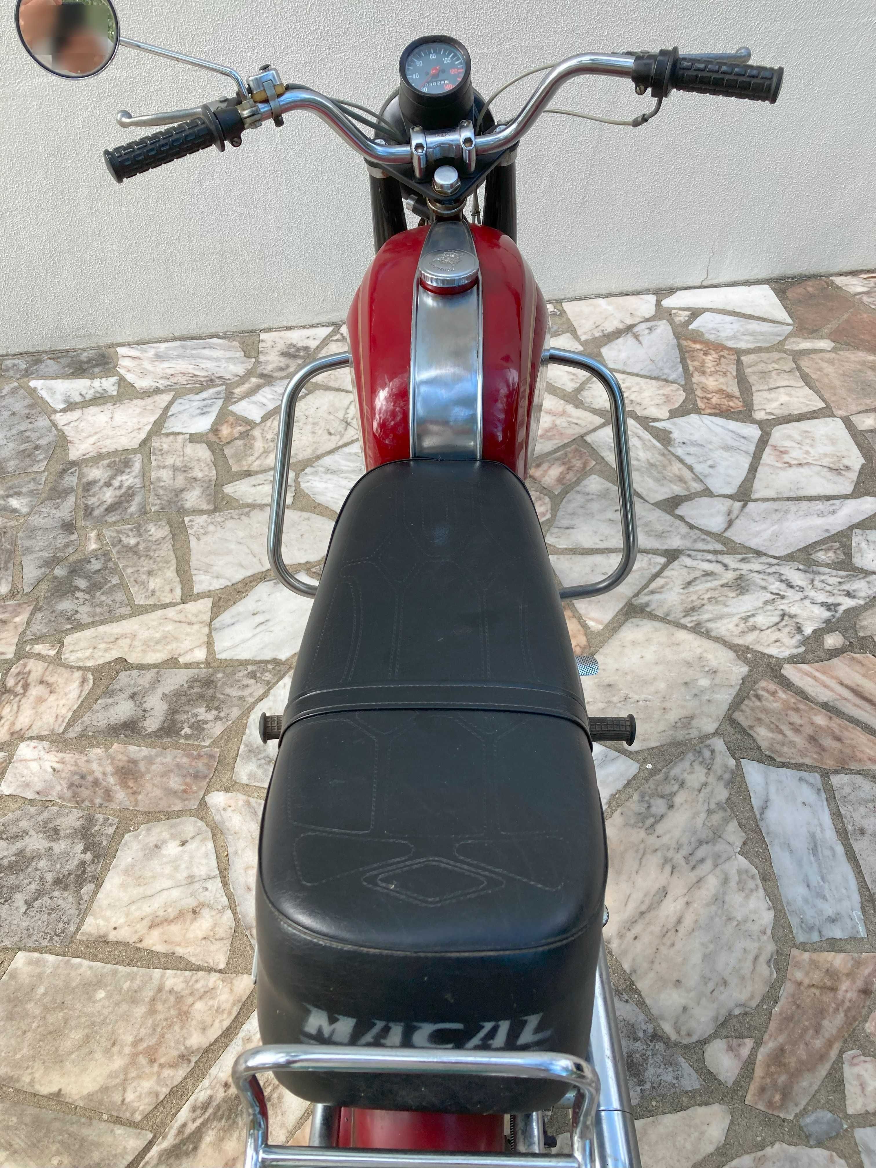 Macal M70 motorizada em primeira mão - Ano 1984 - Muito bom estado