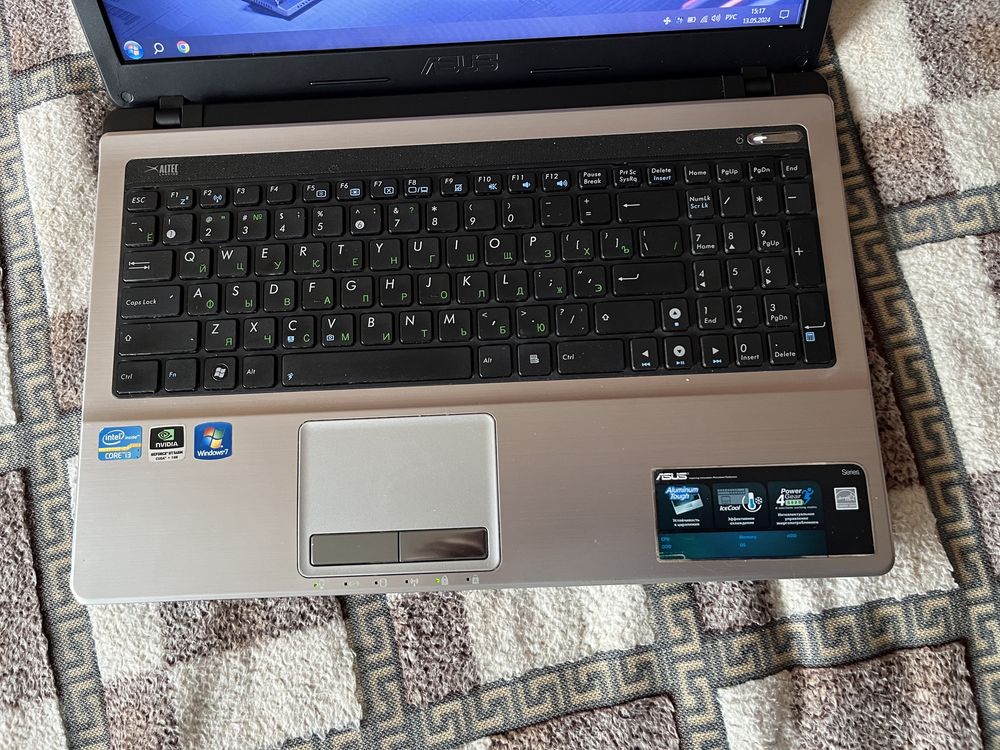 Ноутбук Asus A53S(Core i3 2330M, RAM6GB, HDD500, Intel HD3000)