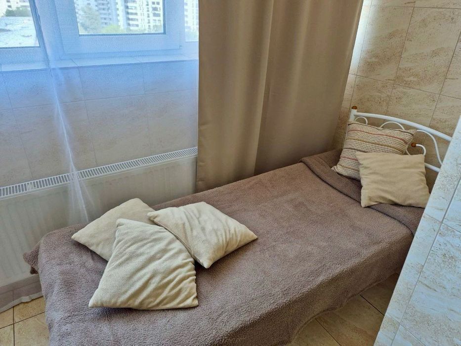 ВІЛЬНА ЗАРАЗ 1к метро Печерська Квартира Подобово Погодинно Центр