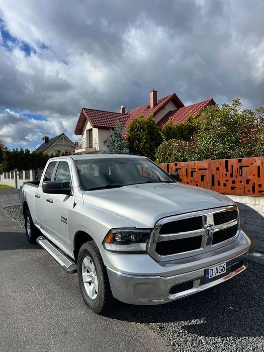 RAM  DODGE 3.6 kosmetyczna szkoda