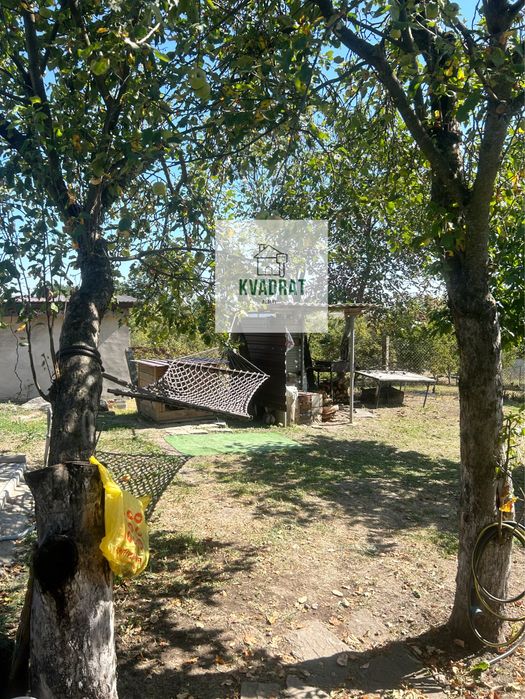 Продам дачу з готовим ремонтом неподалік від річки Дністер