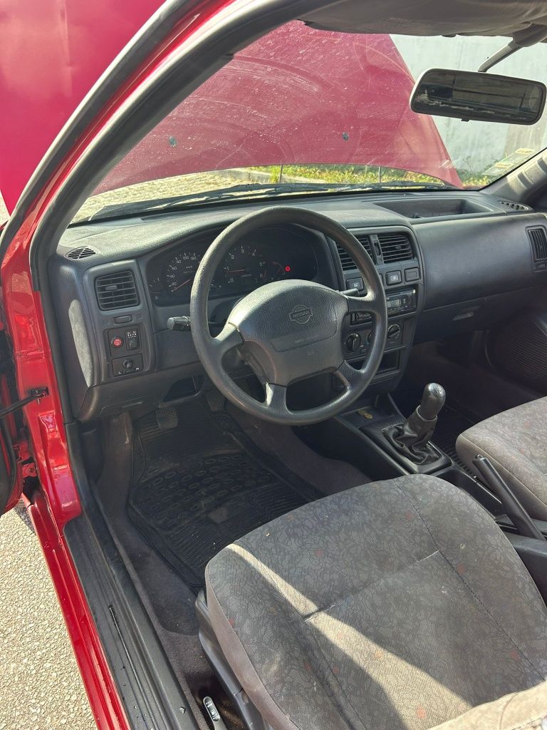 Nissan Almera 2.0 gasoleo