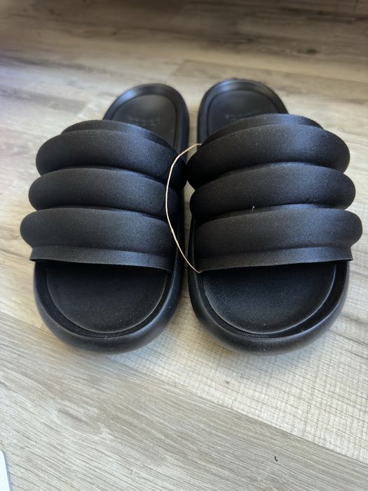 Шльопанці Adidas