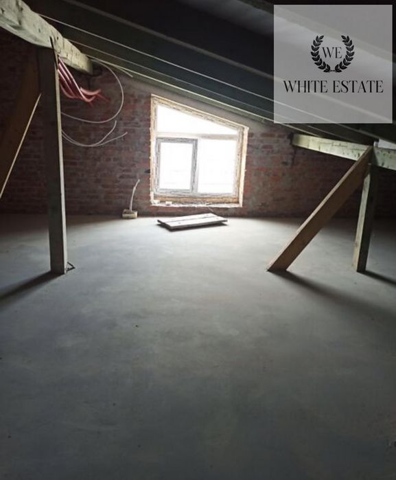 Продаж таунхаус в КМ Клиневий Гай