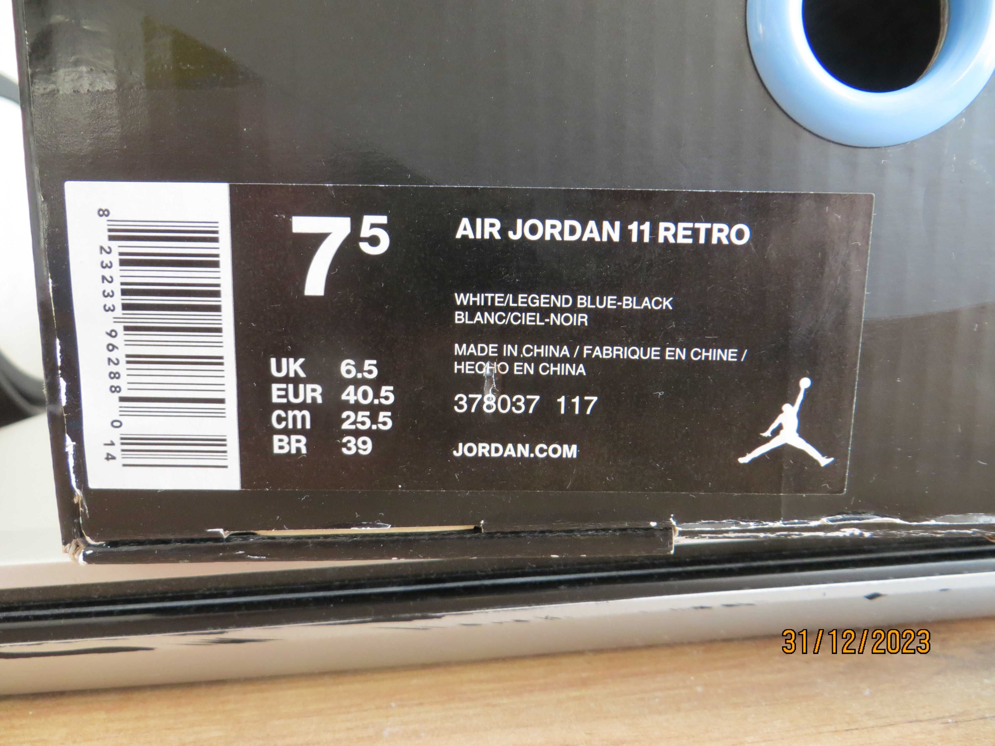 Кросівки Jordan XI Retro в оригінальній коробці 40.5, 25.5 см ЯК НОВІ