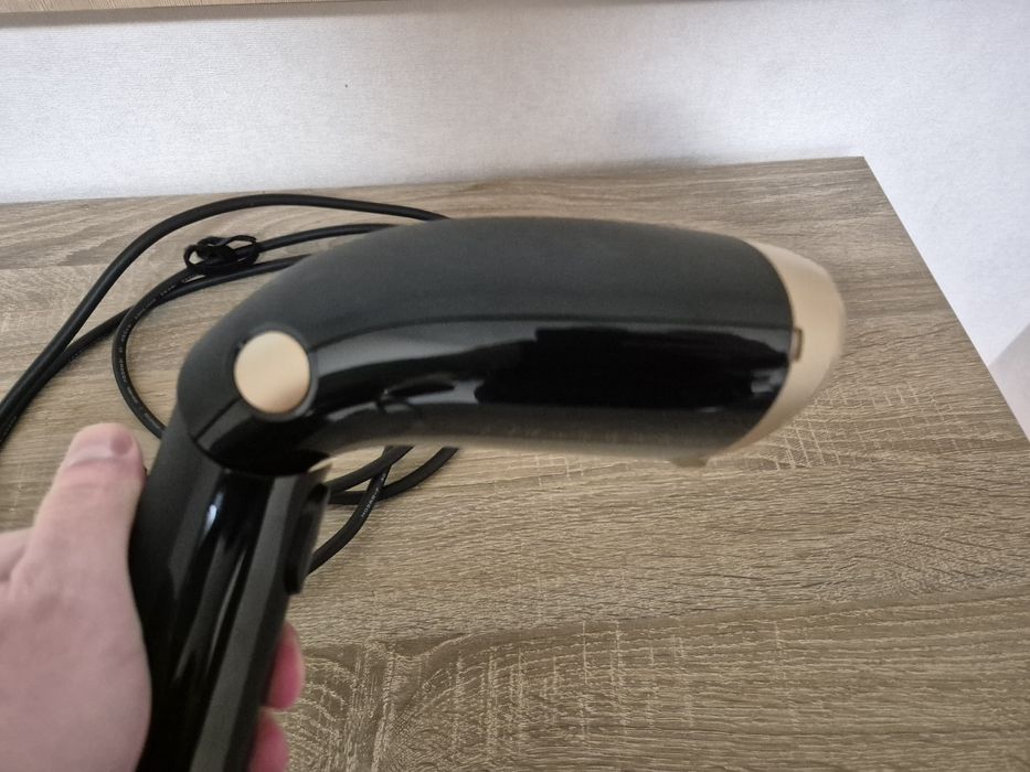 Отпариватель ручной Philips 7000 sth7060