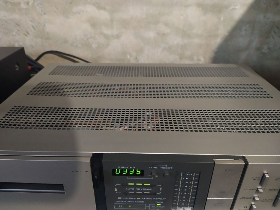 Кассетная дека Pioneer CT-980