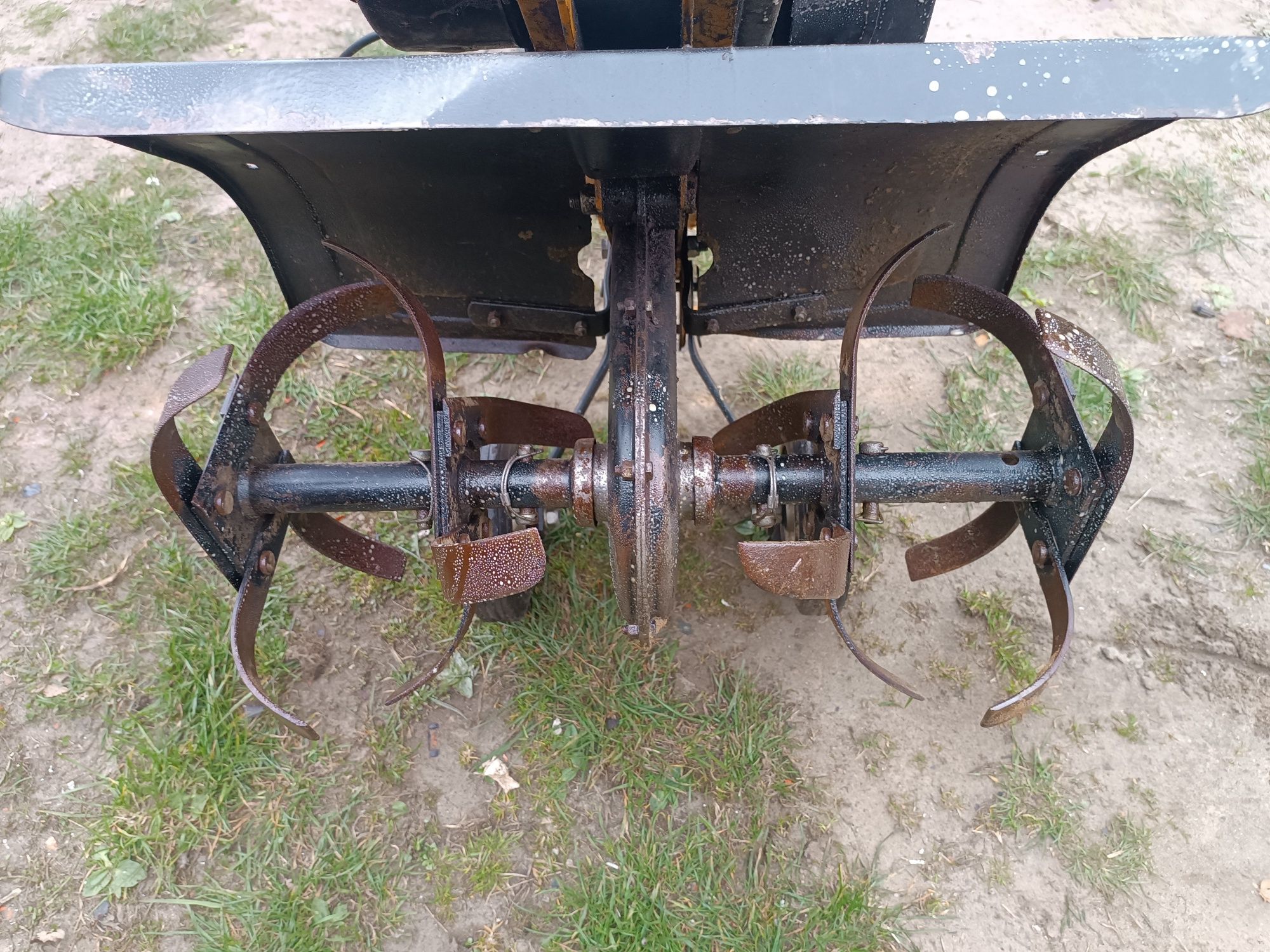 Glebogryzarka spalinowa ogrodowa silnik 5km. Briggs & Stratton