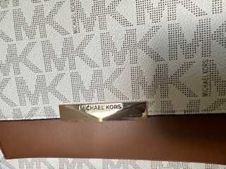 Torebka listonoszka Michael Kors logo