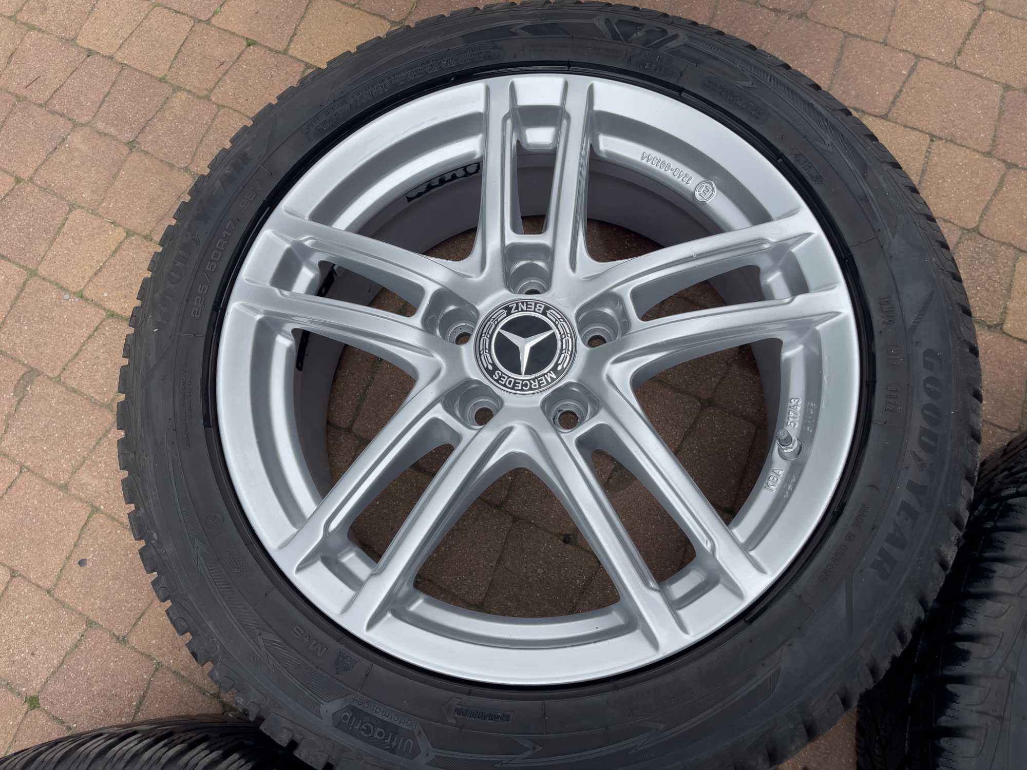 3802. Alufelgi 17" Mercedes A B C klasa W176 CLA GLA 5x112 6.5J ET44