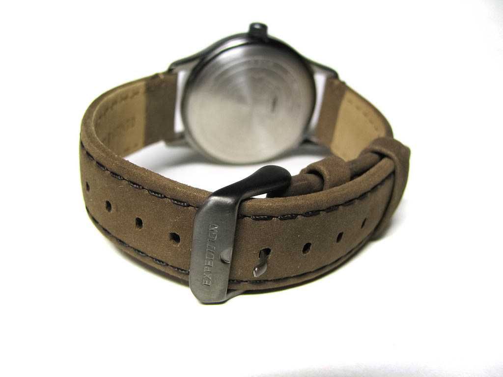 Timex T49870 Expedition Scout Ø36мм із шкіряним ремінцем