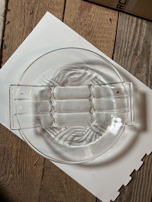 Piękna patera nr 460 z huty Hortensja