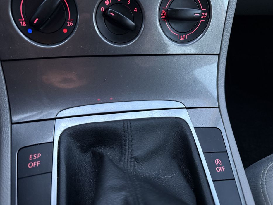 Продам Volkswagen Pasaat B6 НЕ КРАШЕН