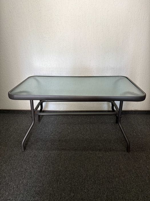 Стіл кавовий, садовий