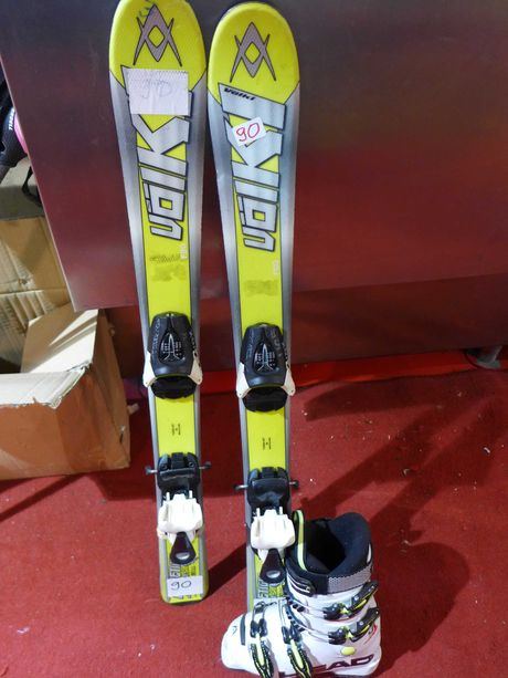 Zestaw narciarski dziecięcy narty VOLKL zółte 90 cm i buty