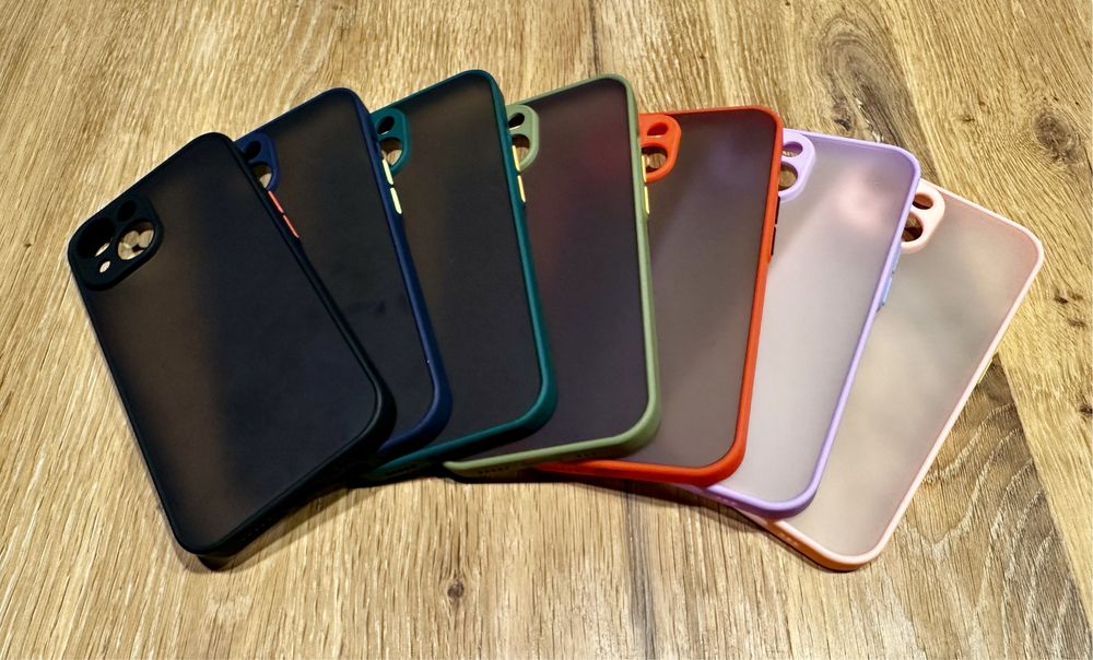 Etui matowe silikonowe iPhone 15 fioletowe