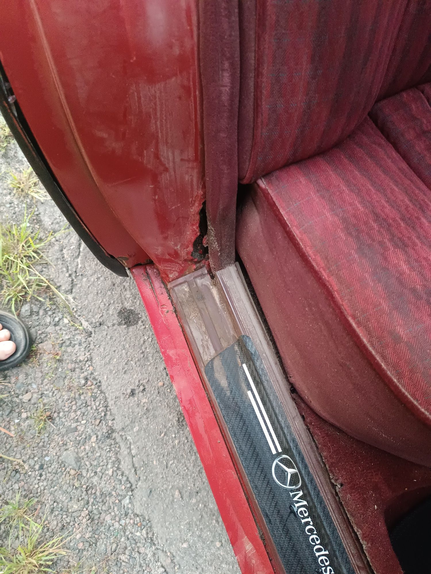 Mercedes Benz w124.