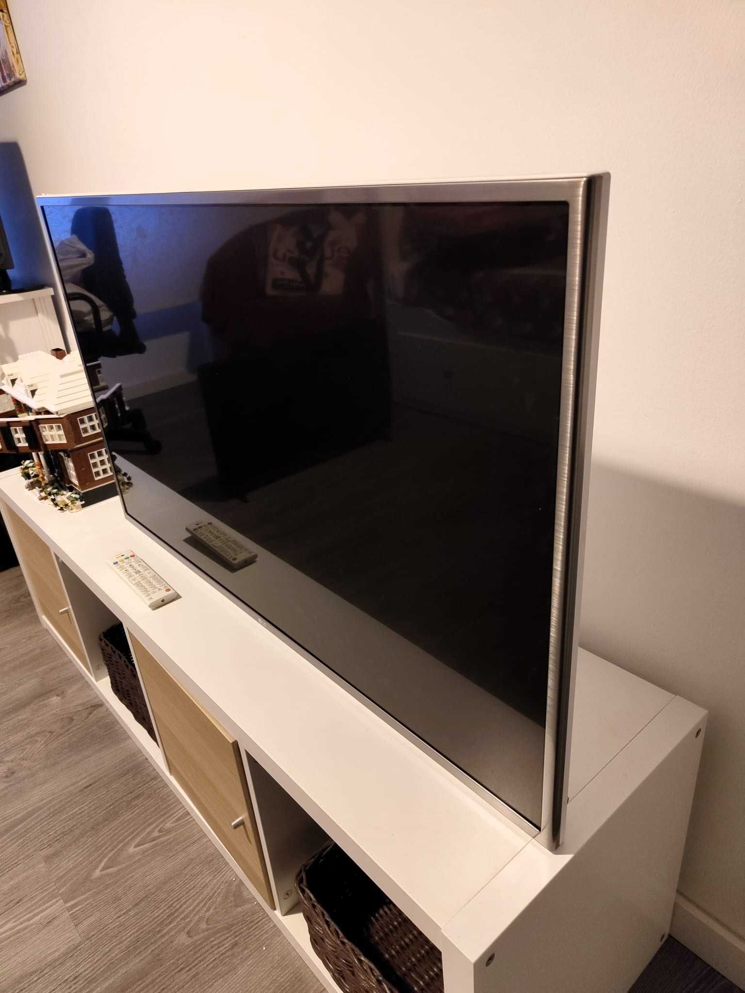 Televisão LG 43UH664V (Branca)