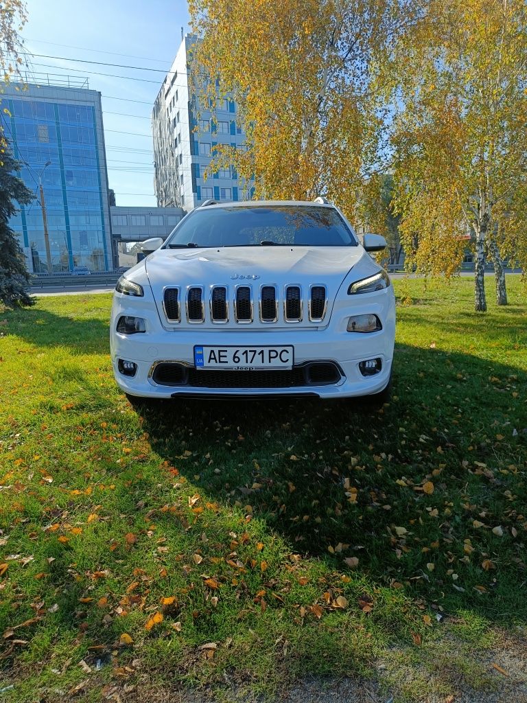 Jeep Cherokee kl 2018 (джип чероки)