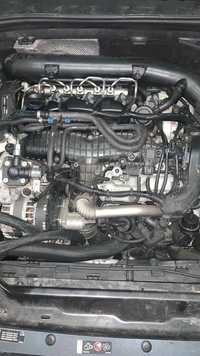 Motor Volvo XC60 D4204T4 com sistema de injeção e turbo.