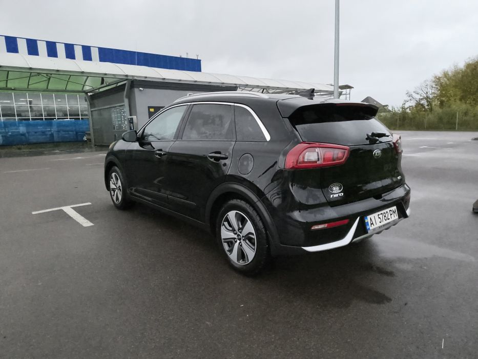 Кіа ніро KIA NIRO