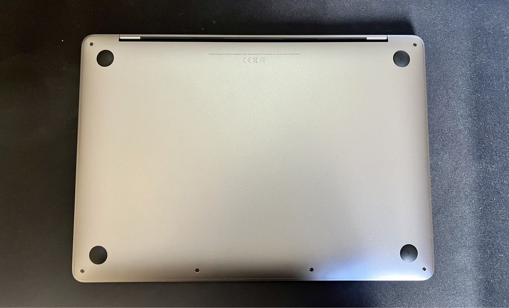 MacBook Pro M1 13 Polegadas + iPad Pro 12.9 Polegadas