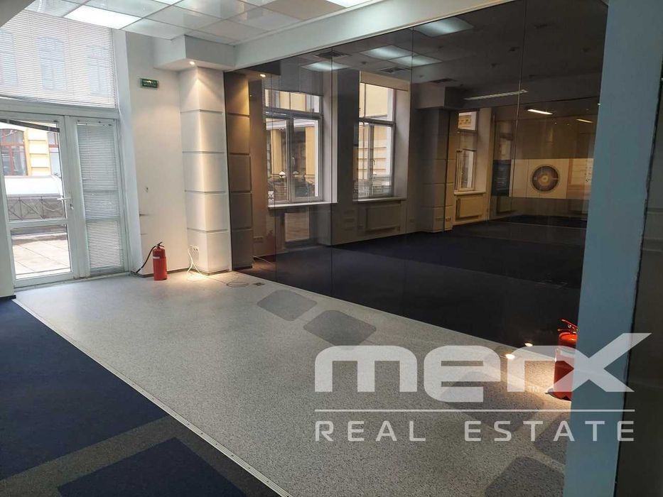 Оренда офісу 783 кв.м в Бізнес-центрі «РЕНЕСАНС»